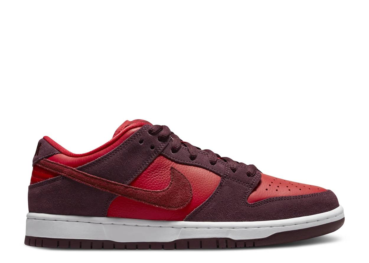 SB Dunk Low 'Cherry'