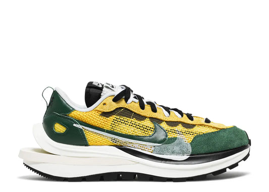 Sacai x Nike Vaporwaffle 'Tour Yellow Stadium Green'