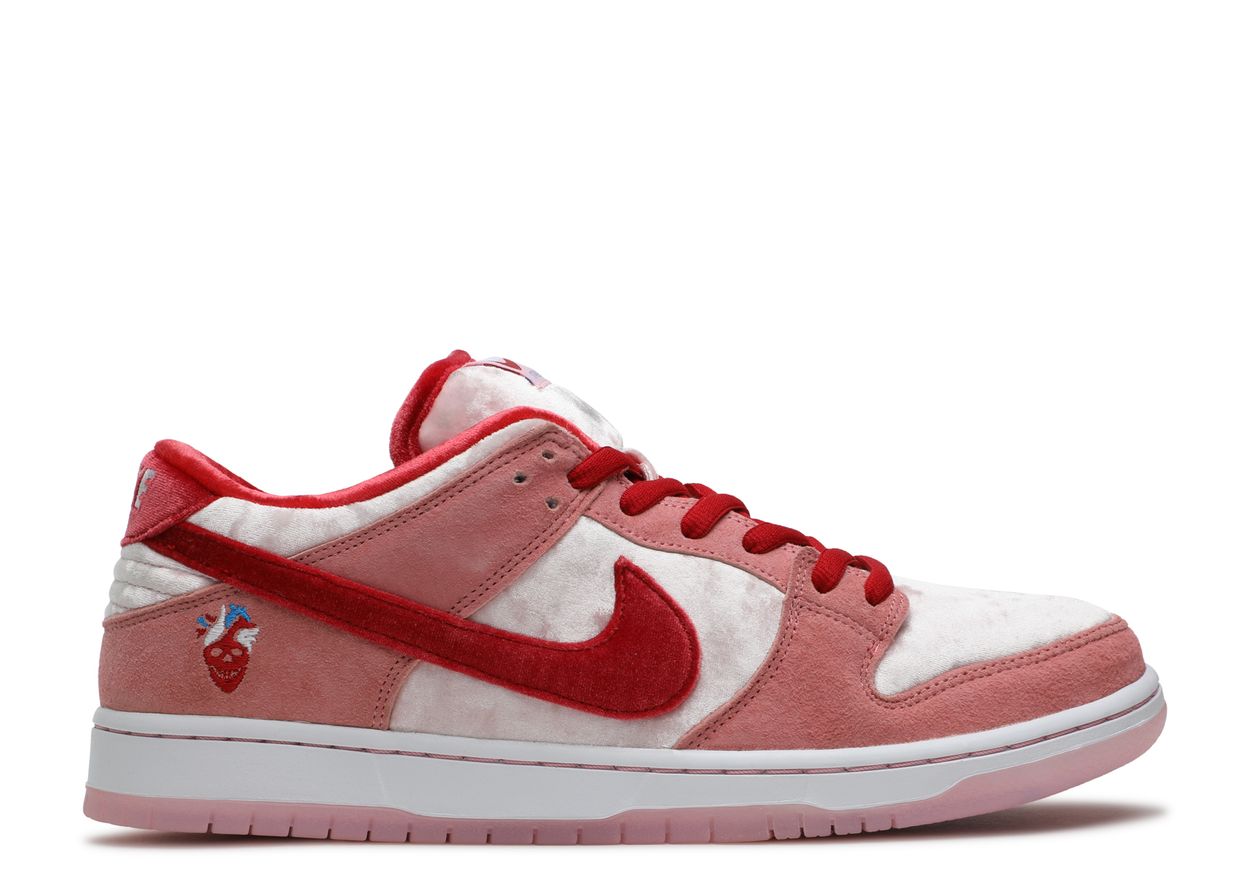 Strange Love x SB Dunk Low 'Valentines Day' (Regular Box)
