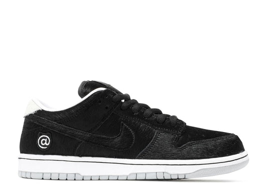 Medicom Toy x SB Dunk Low 'Bearbrick'