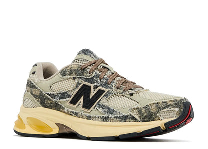 Joe Fresh Goods x New Balance 2010 'Bag Lady'