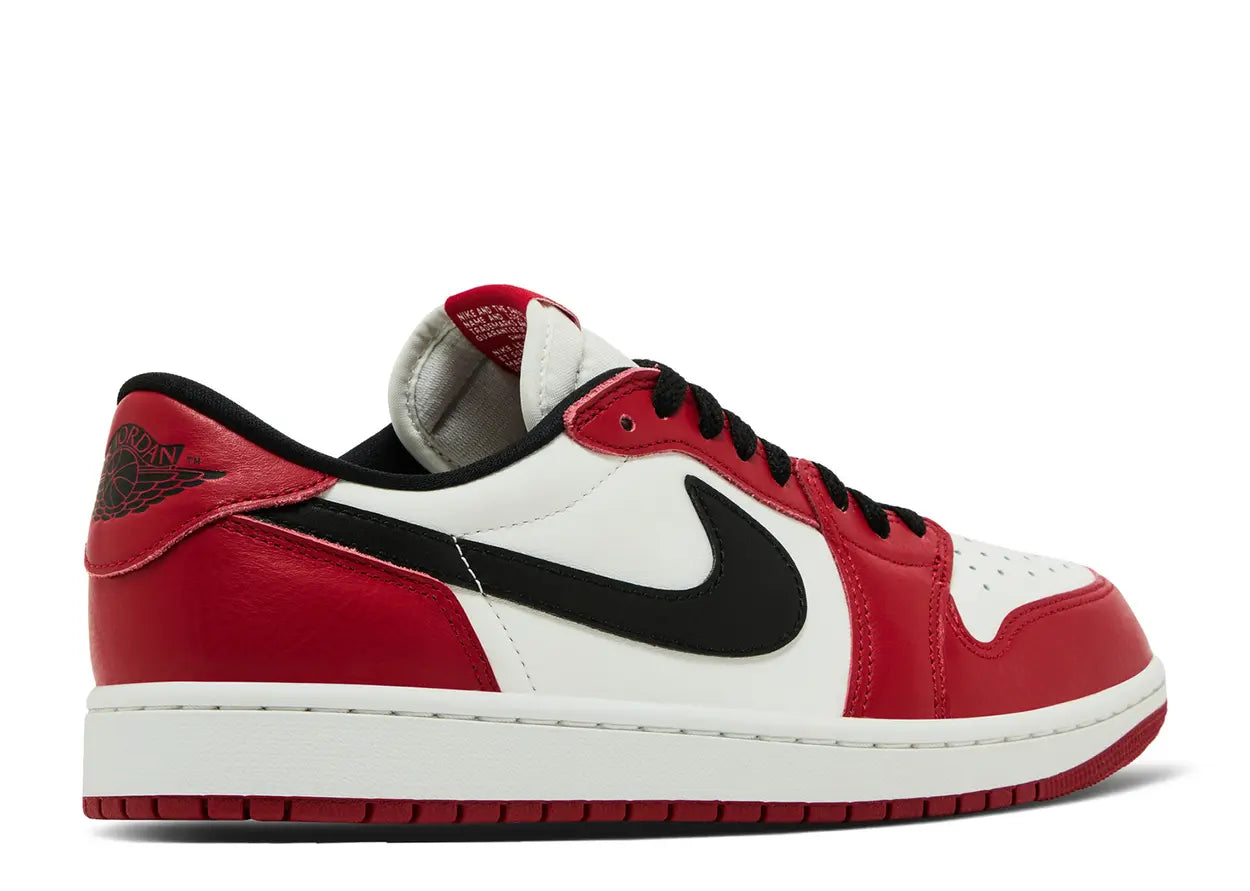 Air Jordan 1 Low OG 'Chicago' 2025