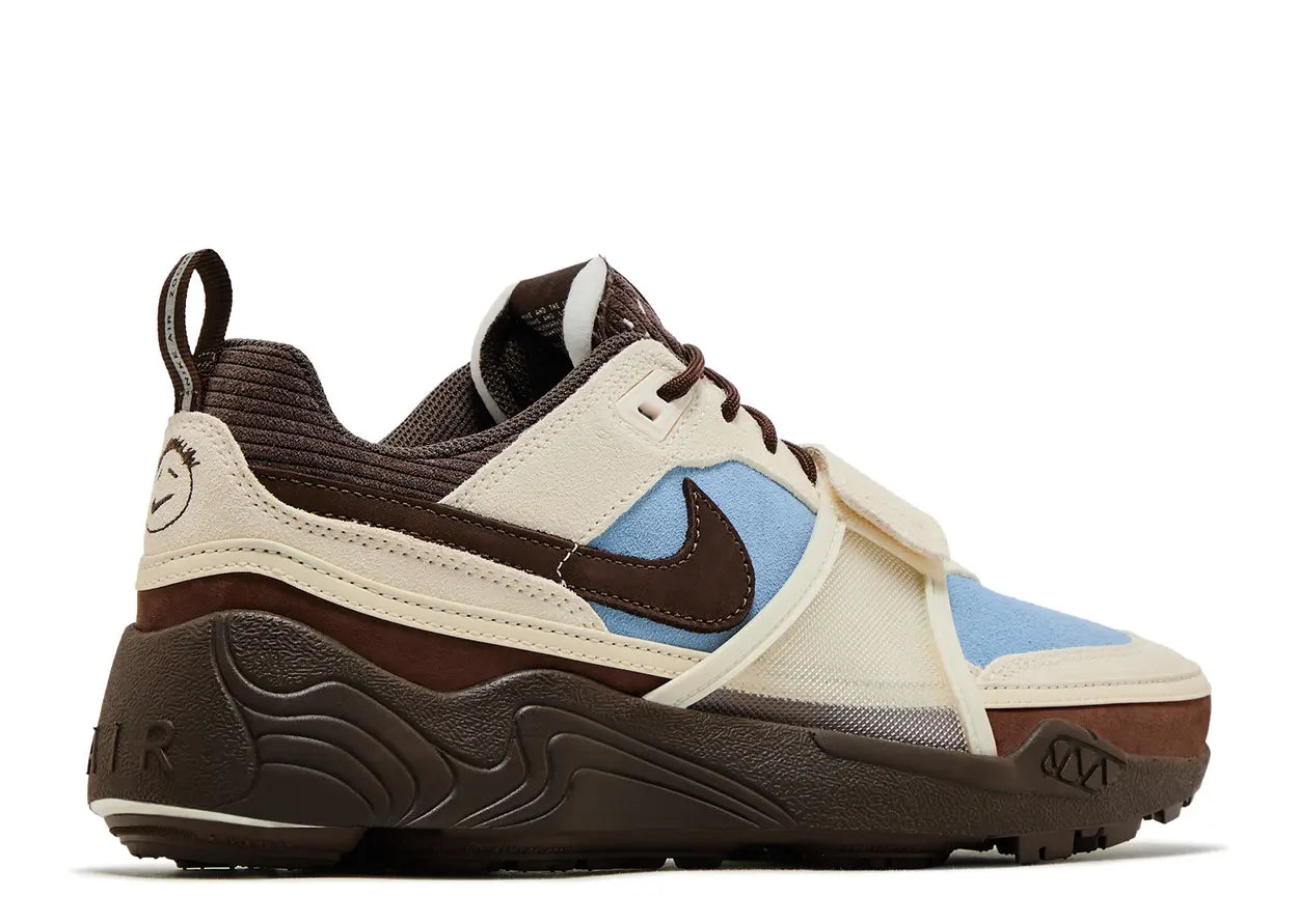 Travis Scott x Nike Zoom Field Jaxx 'Leche Blue'