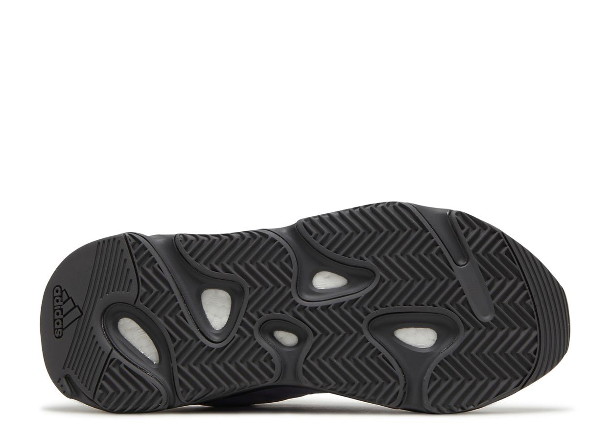 Yeezy Boost 700 MNVN 'Geode'