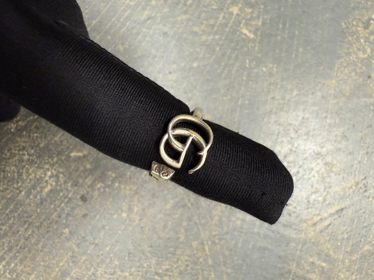 Gucci GG Marmont Key Motif Ring 'Silver'